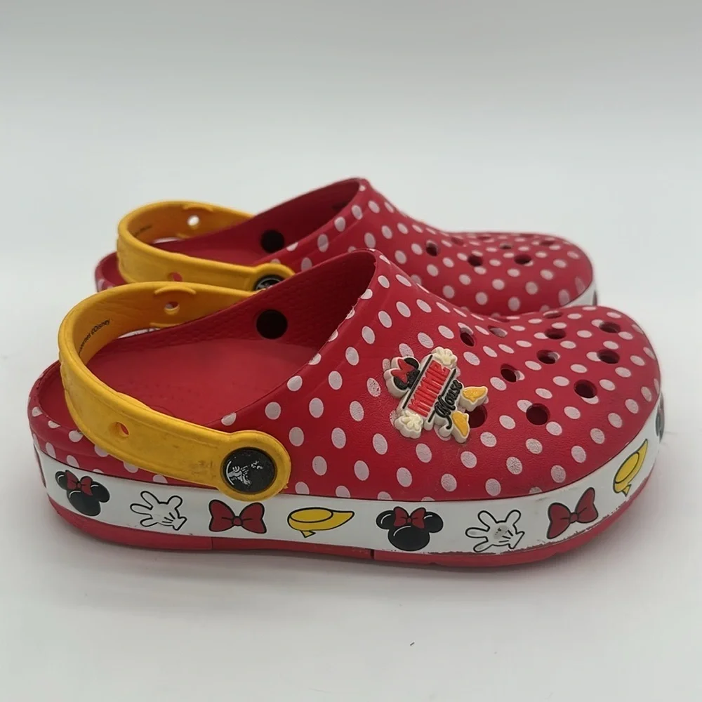 CROCS vibrant clogs
